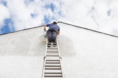 Peinture extérieure à Laberlière — façades et ravalement